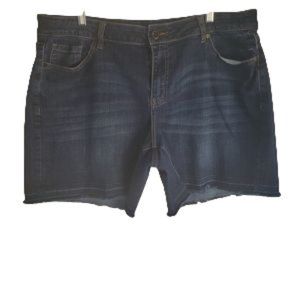Lane Bryant | Girlfriend Short Denim Jean Shorts